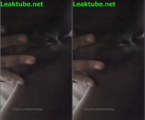 Onlyfans Leak- Yung and Naughty Girl Display Her Tight Pussy in ...