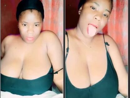 LIVESHOWS Chubby Naija Babe Display Her Big Boobs Live Part 1 - LEAKTUBE